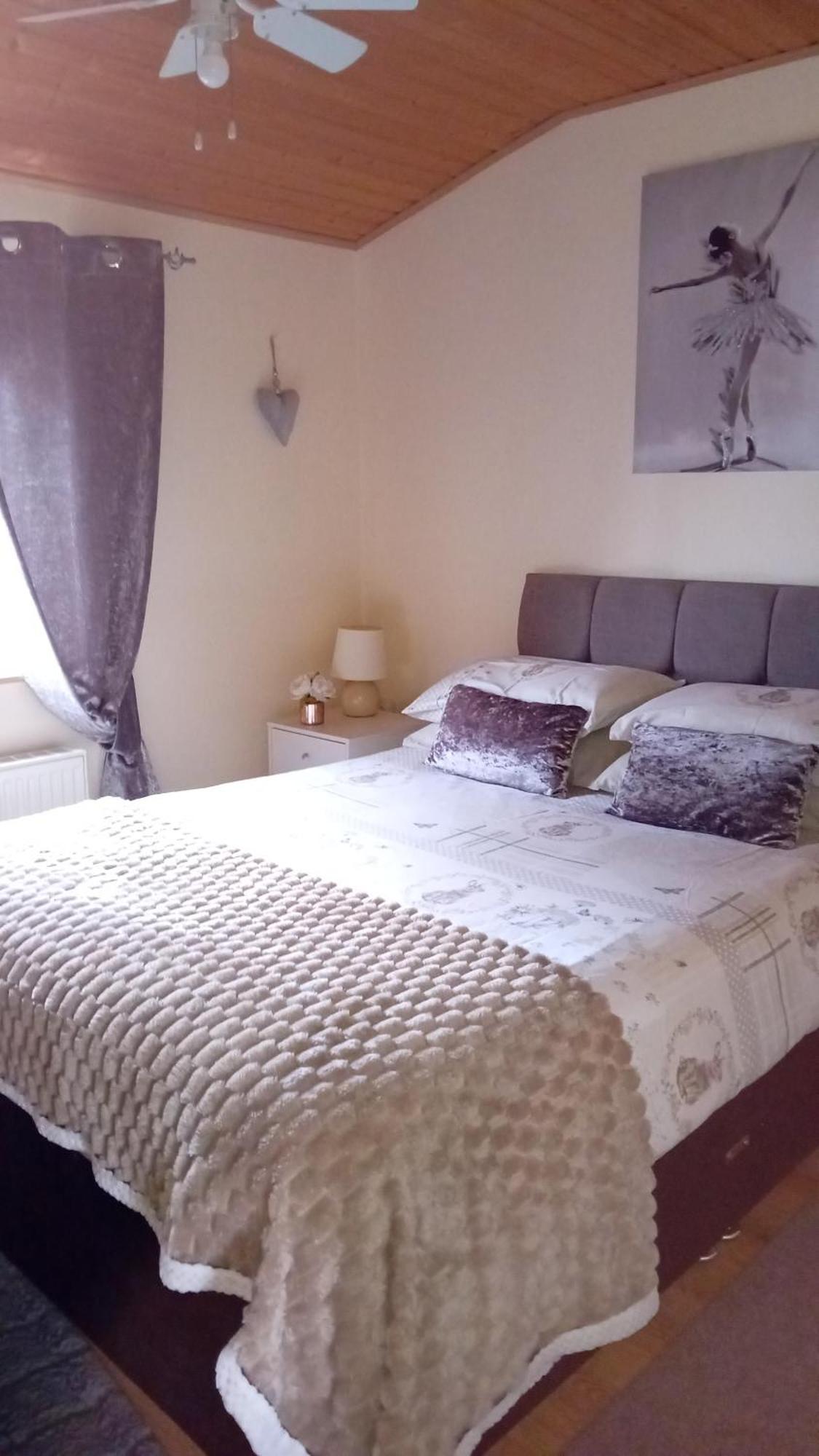 Baytree Lodge At Three Lochs Holiday Park, New Ask About Our Packages Birthday ,Anniversary,Family,Pamper Packages Available Balminnoch Exteriör bild